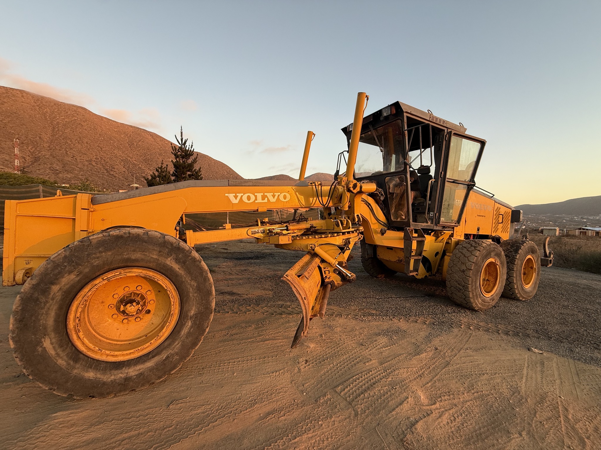 Vista frontal izquierda